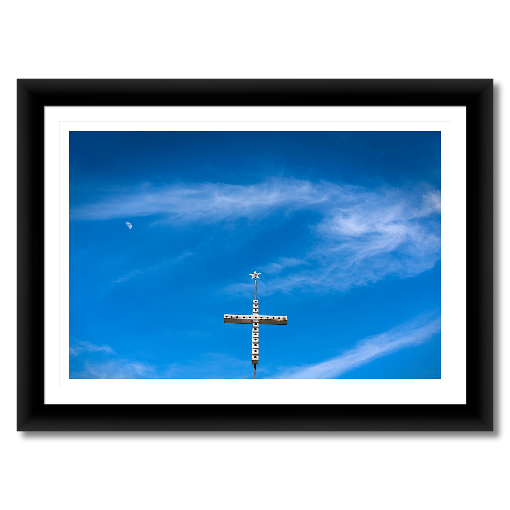 Heaven’s Perch – Faithful Skies Over Texas