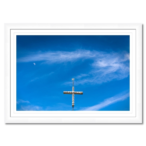 Heaven’s Perch – Faithful Skies Over Texas