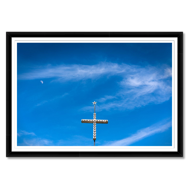 Heaven’s Perch – Faithful Skies Over Texas